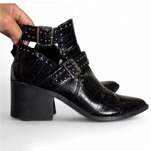 Steve Madden Black Embossed Ankle Booties